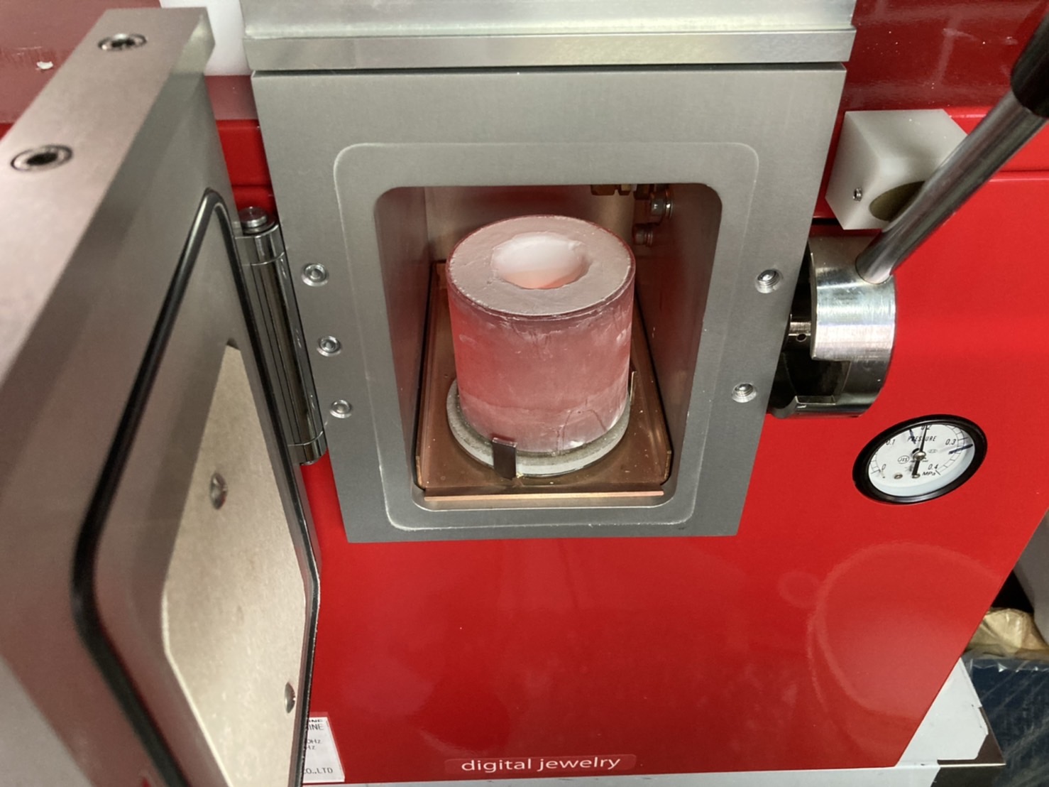6電気炉から鋳造機へ